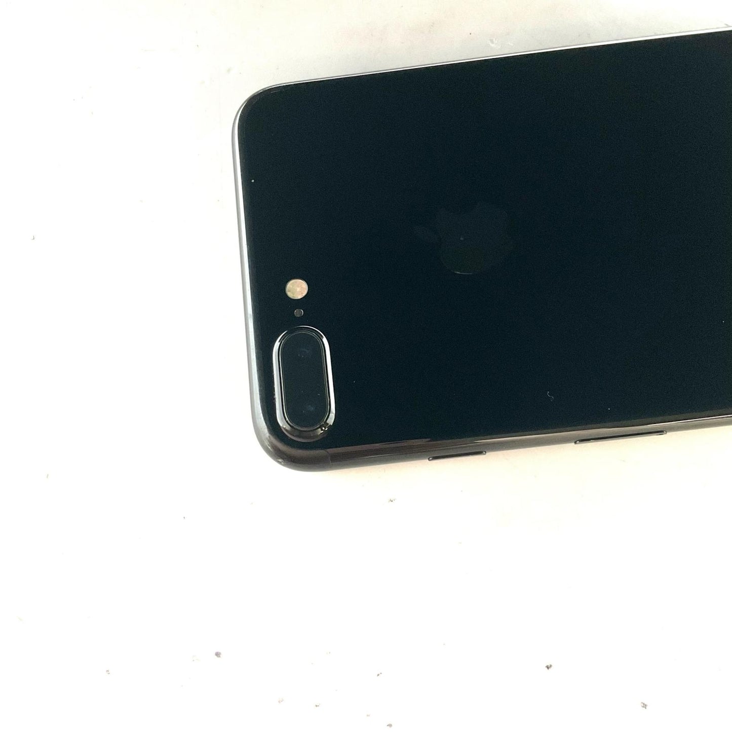 【全額返金保証】【最速発送】Apple iPhone iPhone 7 Plus 128GB ブラック au 白ロム 動作確認済 77%