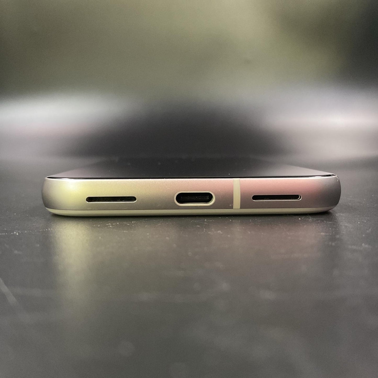 【全額返金保証】【最速発送】Google Pixel 8a 128GB ポーセリン au G576D 白ロム 動作確認済