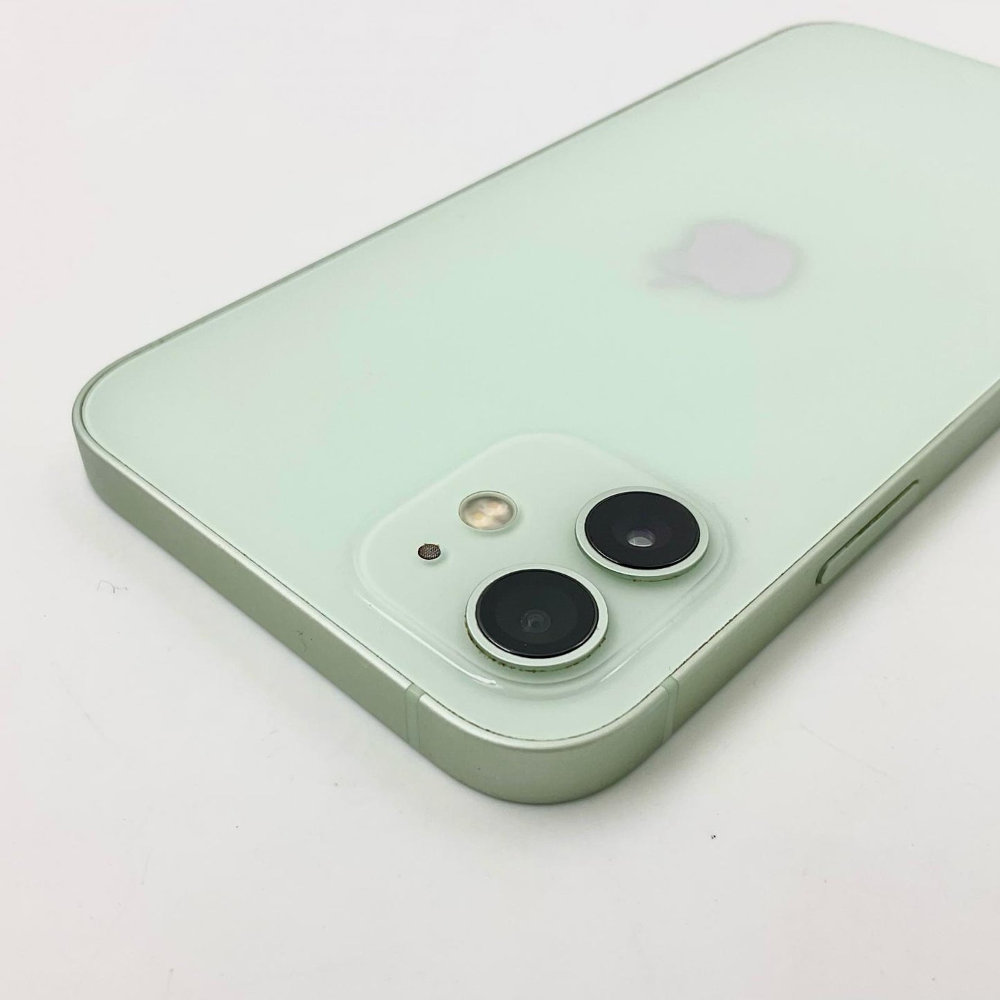 【全額返金保証】【最速発送】Apple iPhone iPhone 12 256GB グリーン docomo 白ロム 動作確認済 69%