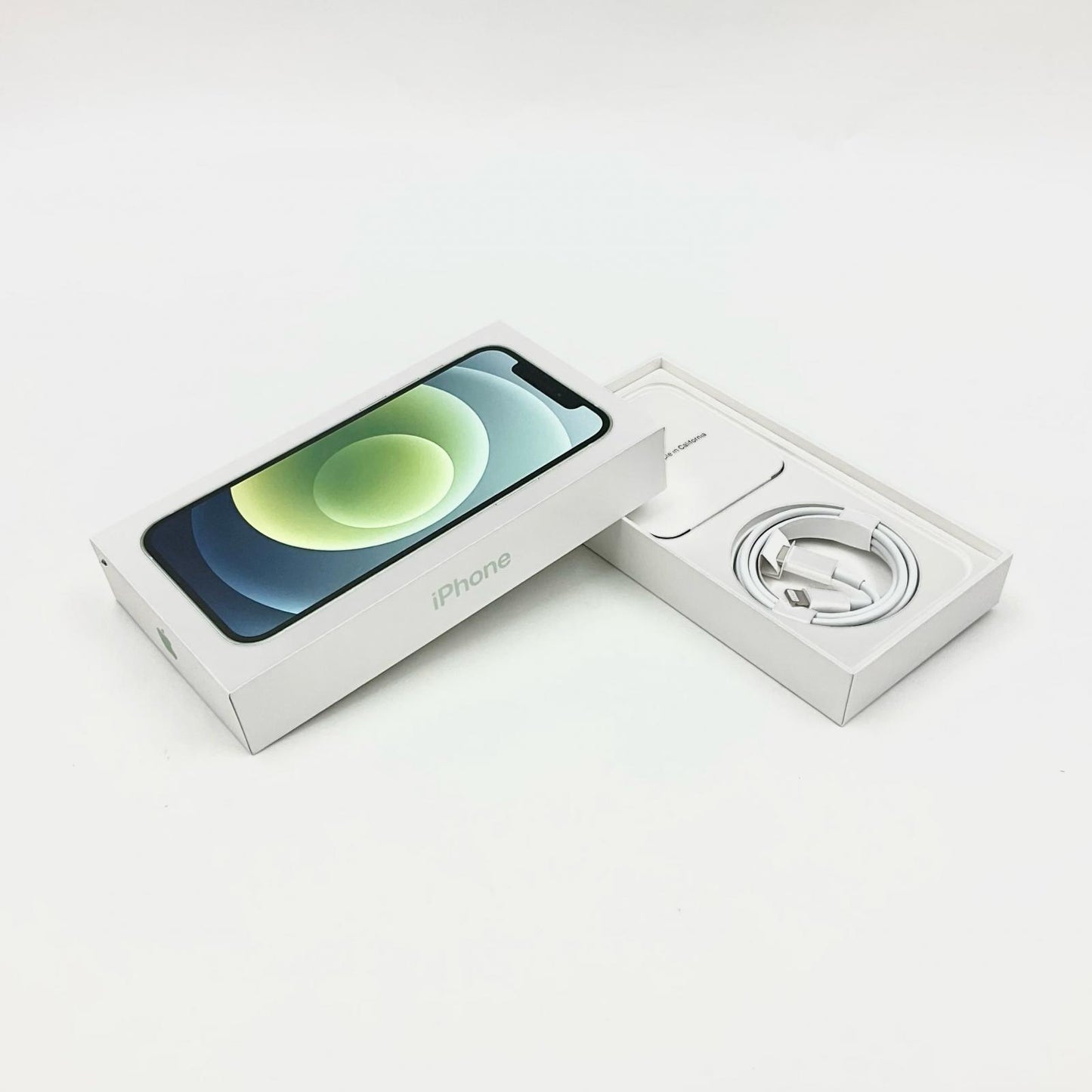 【全額返金保証】【最速発送】Apple iPhone iPhone 12 256GB グリーン docomo 白ロム 動作確認済 69%