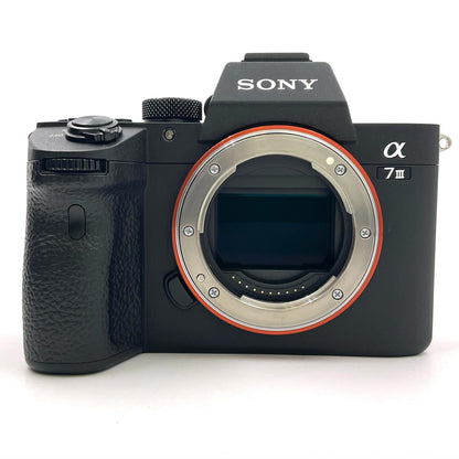 【全額返金保証】【最速発送】Sony デジタル一眼 α7 III ILCE-7M3 ボディ ブラック 動作確認済