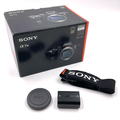 【全額返金保証】【最速発送】Sony デジタル一眼 α7 III ILCE-7M3 ボディ ブラック 動作確認済