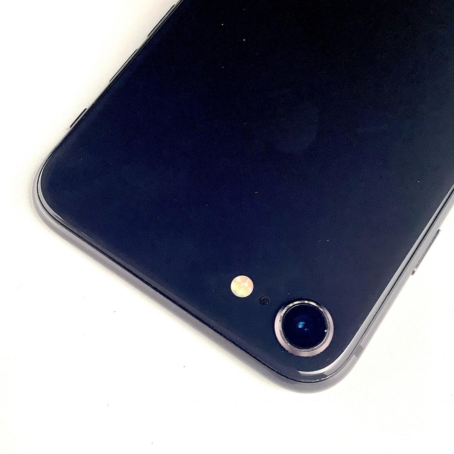 【全額返金保証】【最速発送】Apple iPhone iPhone 8 64GB スペースグレイ docomo 白ロム 動作確認済 79%