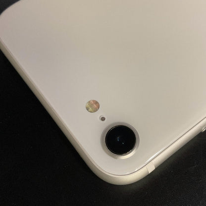 【全額返金保証】【最速発送】Apple iPhone iPhone SE（第2世代） 64GB ホワイト SIMフリー 白ロム 動作確認済 72%