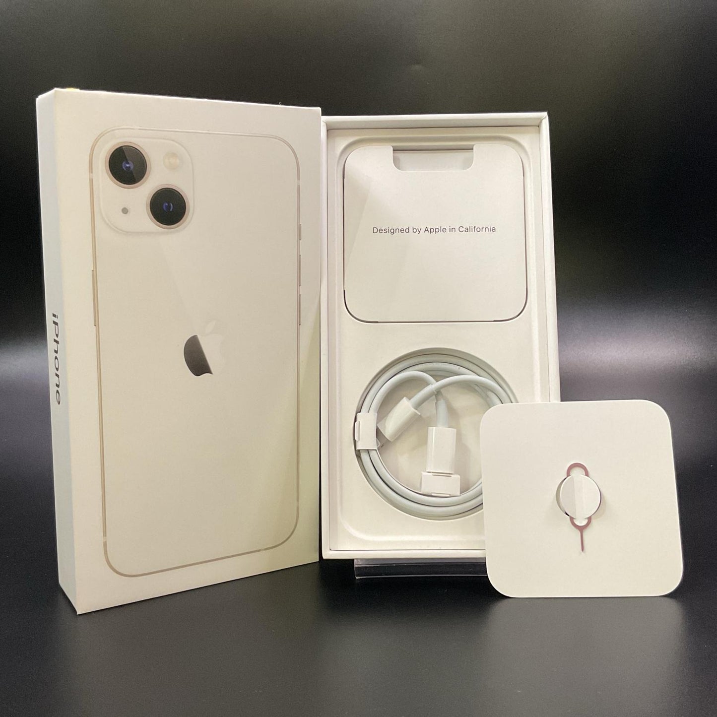 【全額返金保証】【最速発送】Apple iPhone iPhone 13 256GB スターライト docomo SIMフリー 白ロム 美品 動作確認済 90%