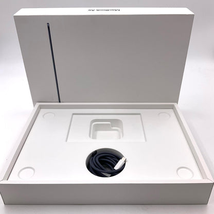 【全額返金保証】【最速発送】Apple MacBook Air 13.6インチ 2022 Apple M2 8GB SSD 256GB ミッドナイト 99.5% 動作確認済