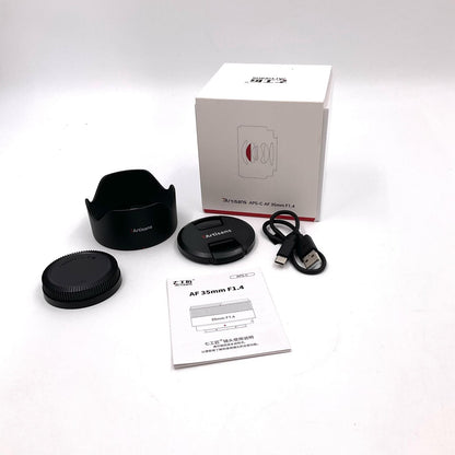 【全額返金保証】【最速発送】七工匠 7Artisans 35mm F1.4 AF 美品 動作確認済