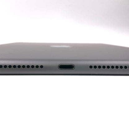 【全額返金保証】【最速発送】Apple iPad iPad 10.2インチ 第9世代 64GB スペースグレイ Wi-Fi 美品 動作確認済