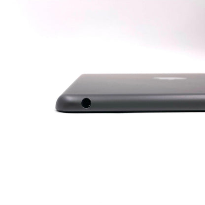 【全額返金保証】【最速発送】Apple iPad iPad 10.2インチ 第9世代 64GB スペースグレイ Wi-Fi 美品 動作確認済