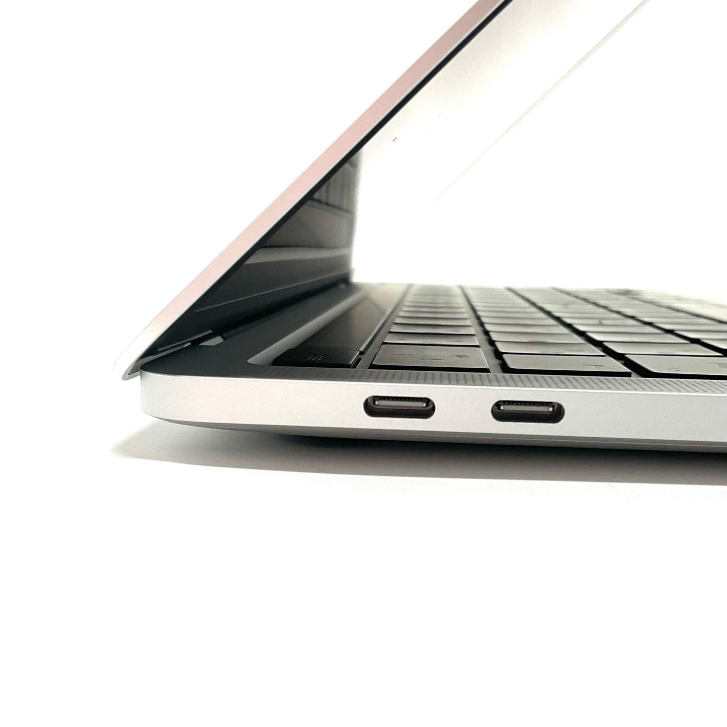 【全額返金保証】【最速発送】Apple MacBook Pro 13.3インチ 2022 Apple M2 16GB SSD 512GB シルバー 99% 美品 動作確認済