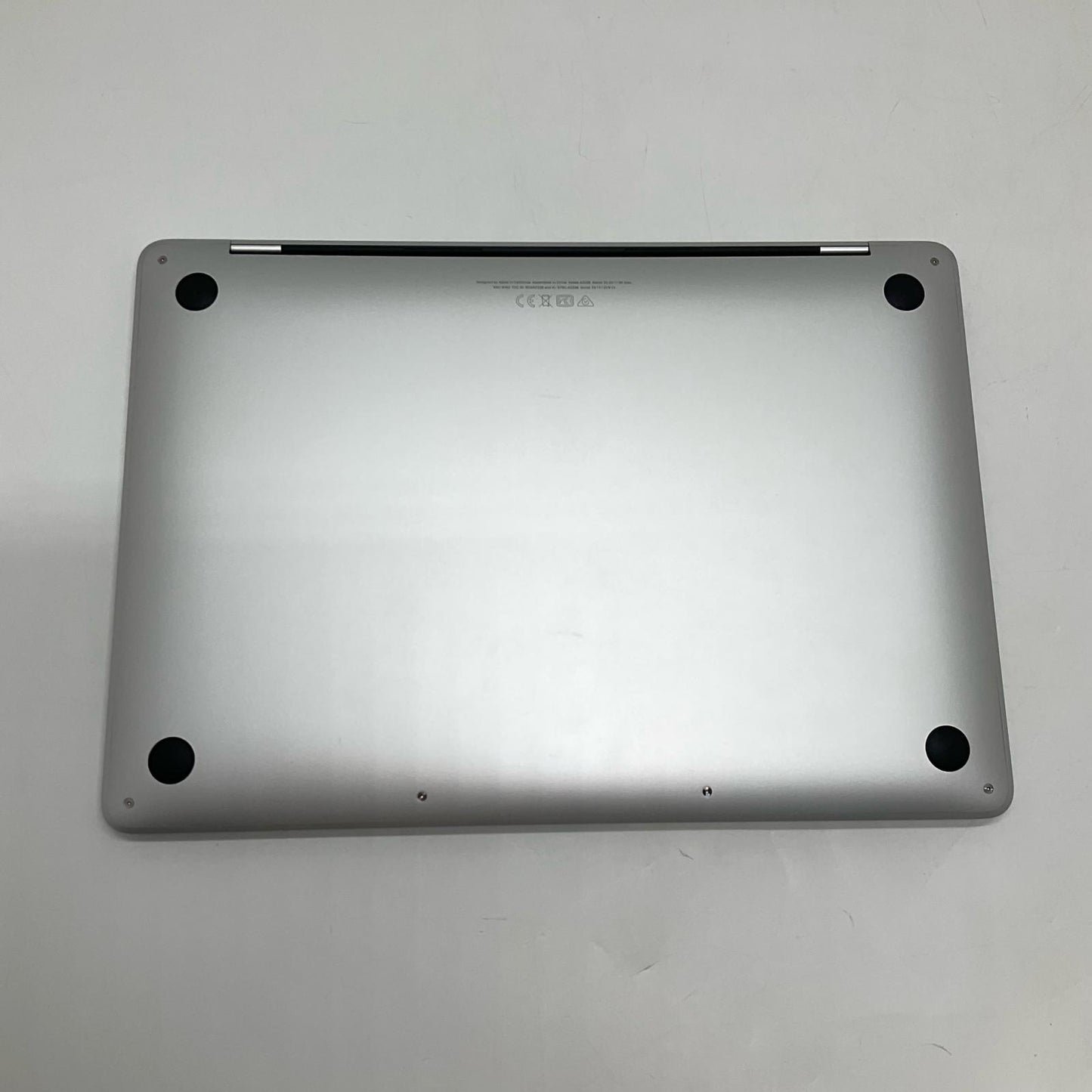 【全額返金保証】【最速発送】Apple MacBook Pro 13.3インチ 2022 Apple M2 16GB SSD 512GB シルバー 99% 美品 動作確認済