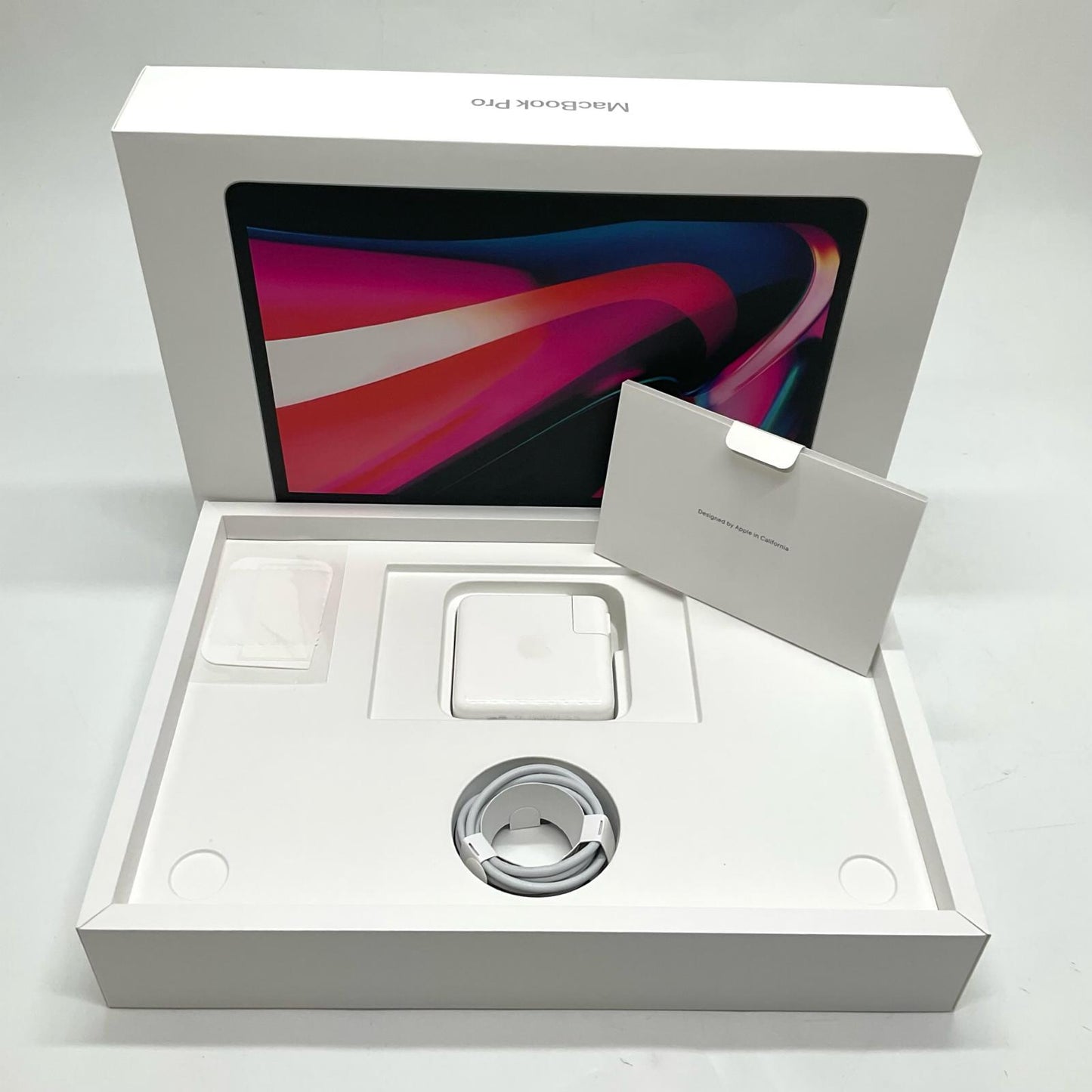 【全額返金保証】【最速発送】Apple MacBook Pro 13.3インチ 2022 Apple M2 16GB SSD 512GB シルバー 99% 美品 動作確認済