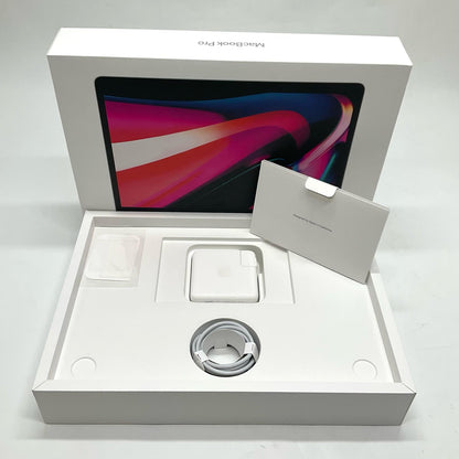 【全額返金保証】【最速発送】Apple MacBook Pro 13.3インチ 2022 Apple M2 16GB SSD 512GB シルバー 99% 美品 動作確認済