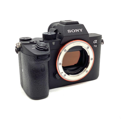 【全額返金保証】【最速発送】Sony デジタル一眼 α7 III ILCE-7M3 ボディ ブラック 超美品 動作確認済