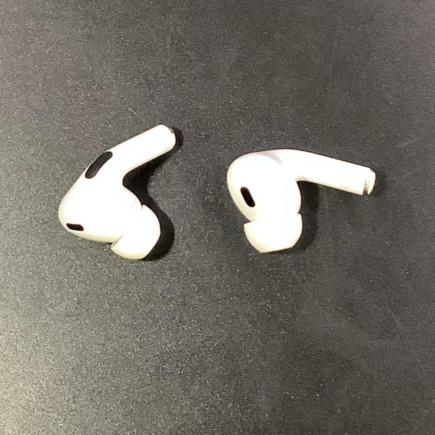 【全額返金保証】【最速発送】Apple AirPods Pro（第2世代） 動作確認済