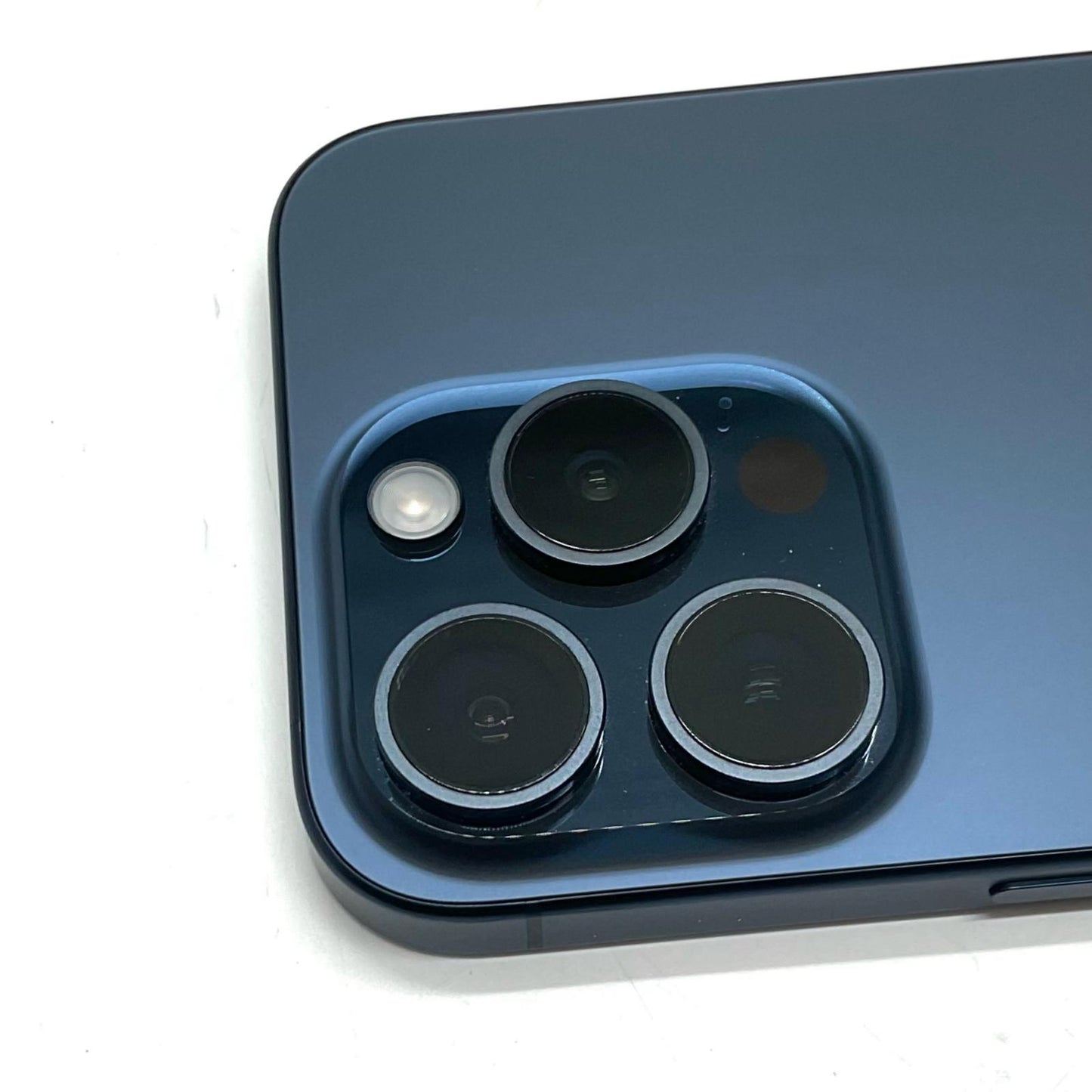 【全額返金保証】【最速発送】Apple iPhone iPhone 15 Pro 256GB ブルーチタニウム Softbank 美品 動作確認済 85%