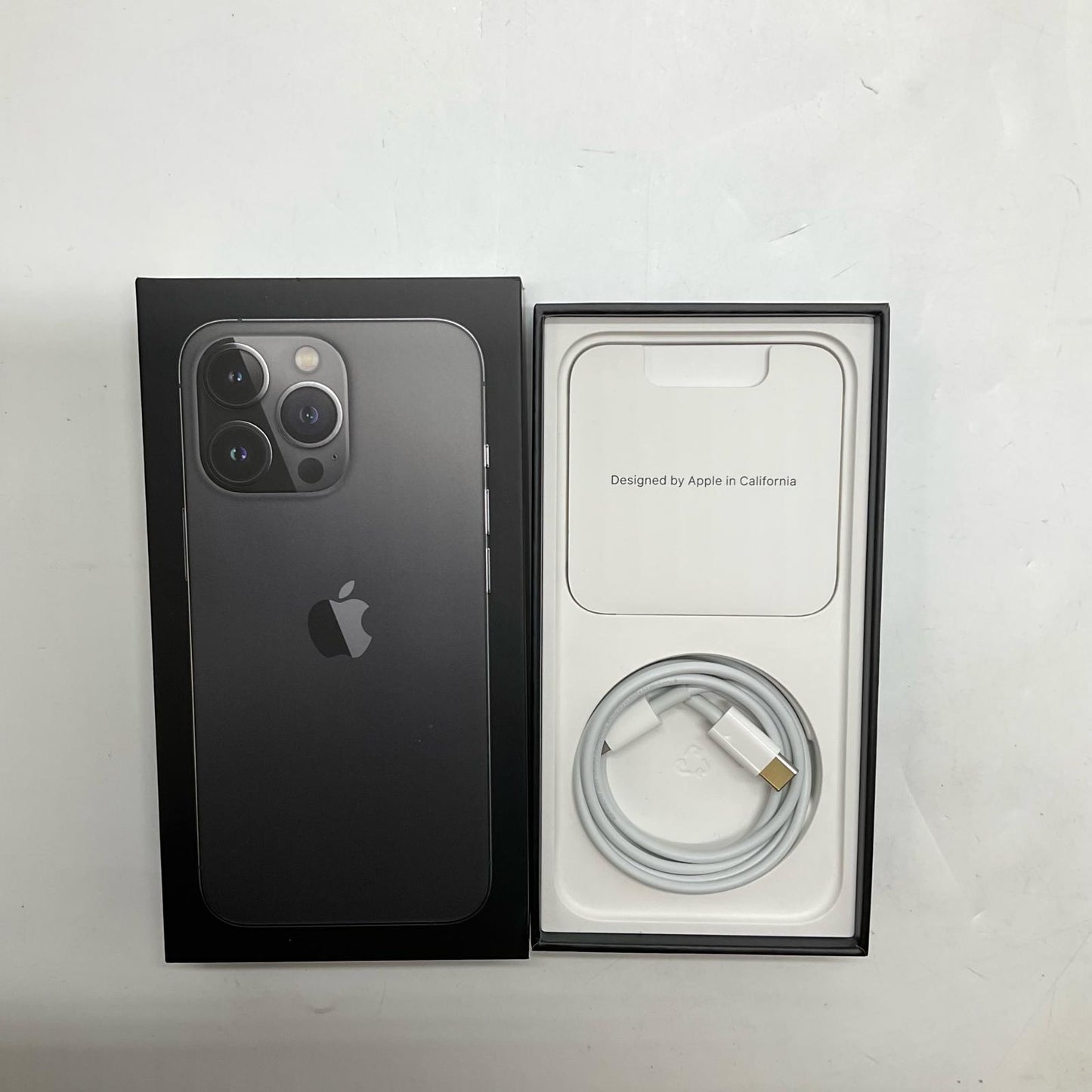 【全額返金保証】【最速発送】Apple iPhone iPhone 13 Pro 256GB グラファイト SIMフリー 白ロム 美品 動作確認済 82%
