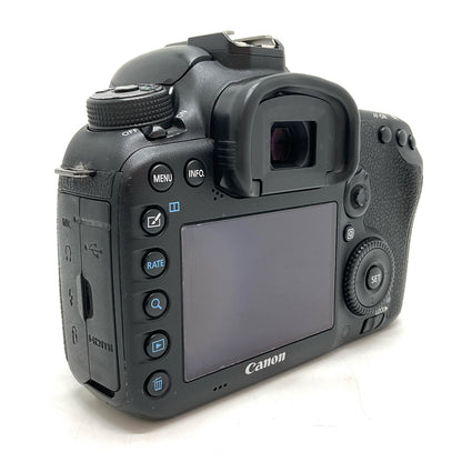 【全額返金保証】【最速発送】Canon デジタル一眼 EOS 7D Mark II ボディ ブラック 動作確認済
