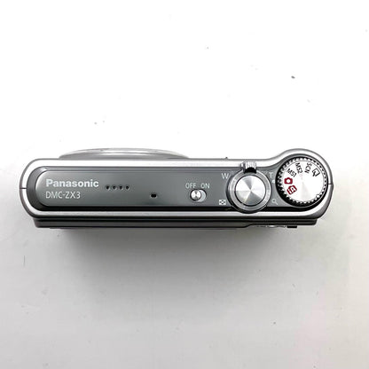 【全額返金保証】【最速発送】Panasonic コンパクトデジタルカメラ LUMIX DMC-ZX3 シルバー 美品 動作確認済
