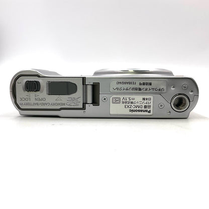 【全額返金保証】【最速発送】Panasonic コンパクトデジタルカメラ LUMIX DMC-ZX3 シルバー 美品 動作確認済