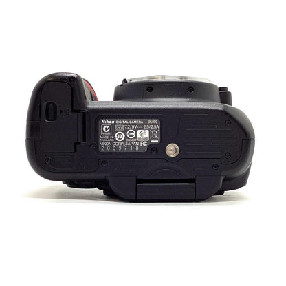 【全額返金保証】【最速発送】Nikon デジタル一眼 D5000 ボディ ブラック 美品 動作確認済