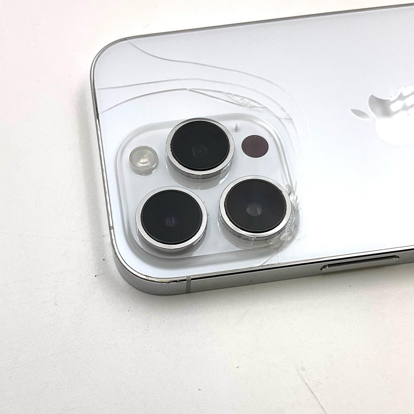【最速発送】Apple iPhone iPhone 14 Pro 256GB シルバー SIMフリー 白ロム【難有】 77%