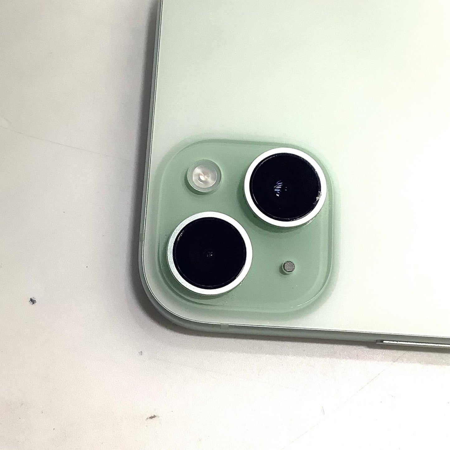 【全額返金保証】【最速発送】Apple iPhone iPhone 15 Plus 128GB グリーン SIMフリー 白ロム 美品 動作確認済 86%