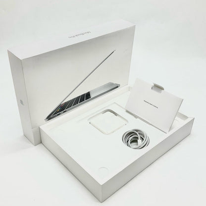 【全額返金保証】【最速発送】Apple MacBook Pro 13.3インチ 2020 1.7 GHz クアッドコア Intel Core i7 16GB 256GB シルバー 73.3% 動作確認済