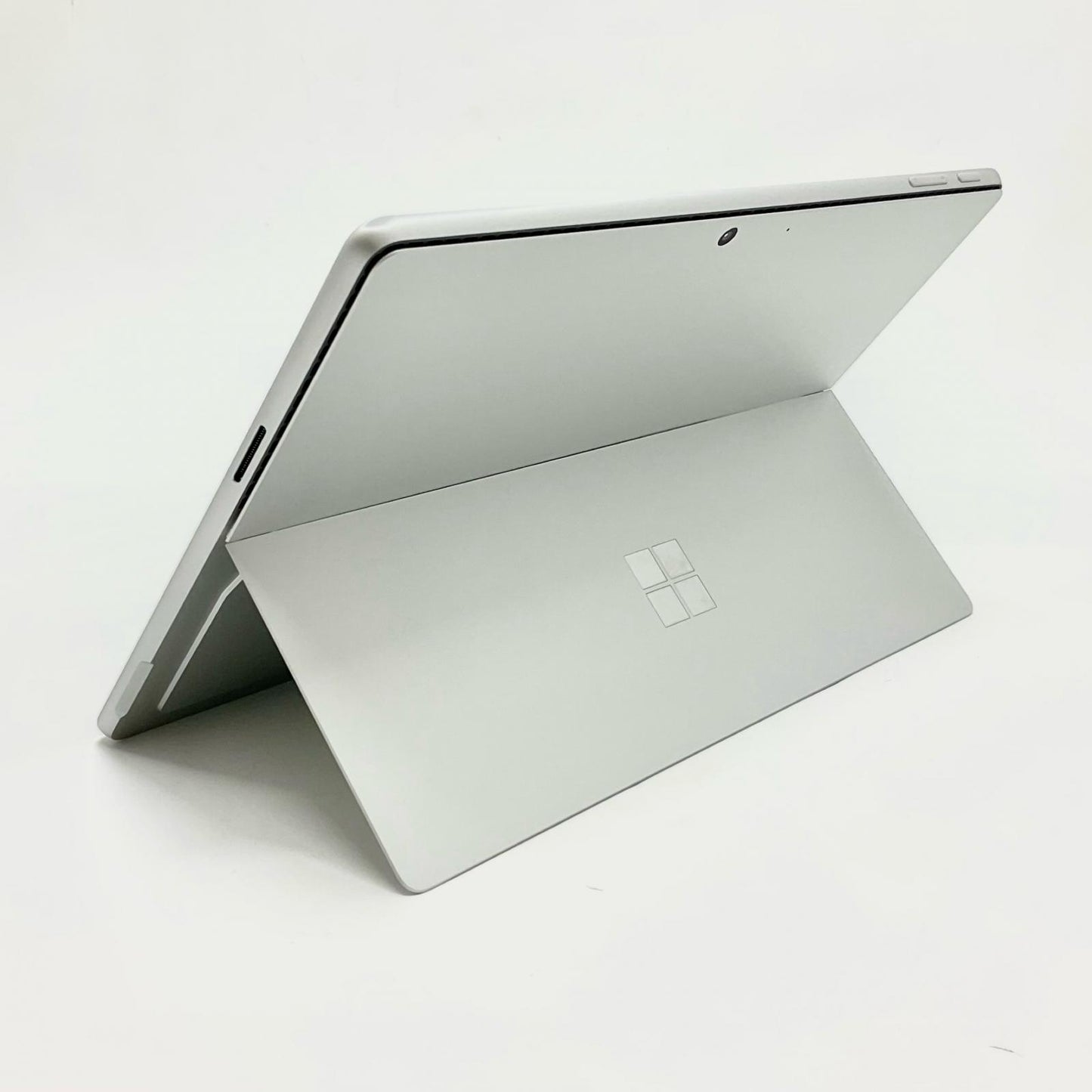 【全額返金保証】【最速発送】Microsoft Surface Pro 9 Model 2038 12th Gen Intel(R) Core(TM) i5-1235U 8GB M.2 SSD 256GB 96% 美品 動作確認済