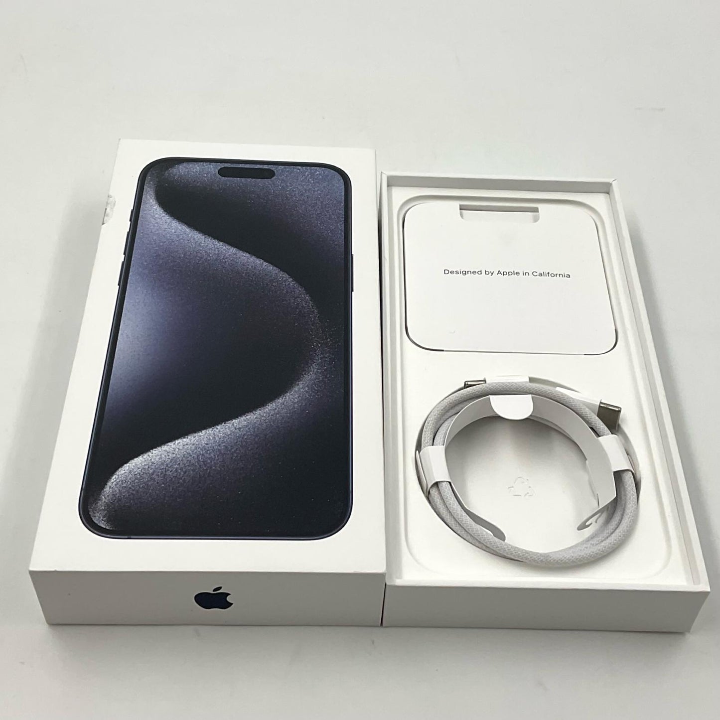 【全額返金保証】【最速発送】Apple iPhone iPhone 15 Pro Max 256GB ブルーチタニウム Softbank 白ロム 美品 動作確認済 84%