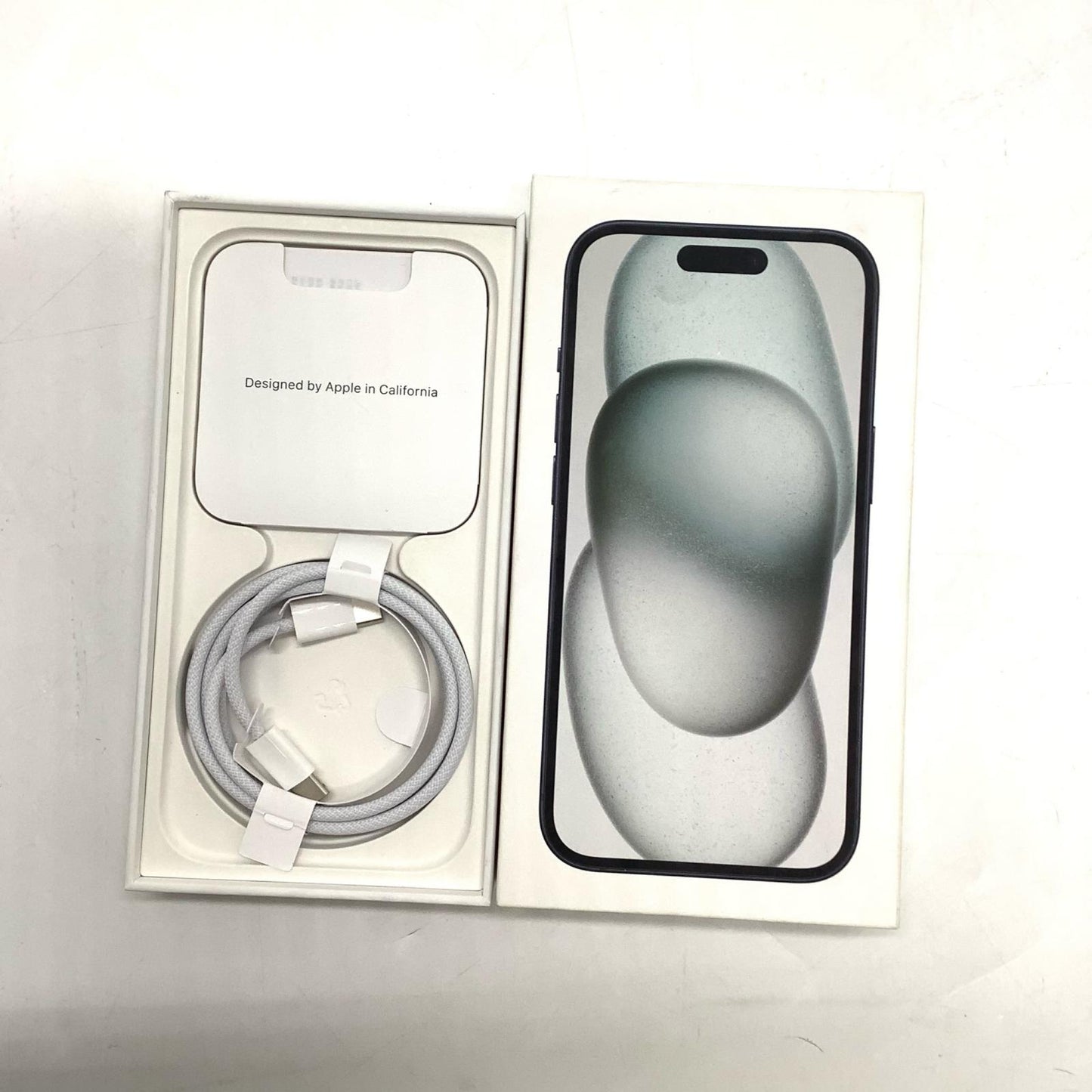 【全額返金保証】【最速発送】Apple iPhone iPhone 15 128GB ブラック SIMフリー 美品 動作確認済 82%