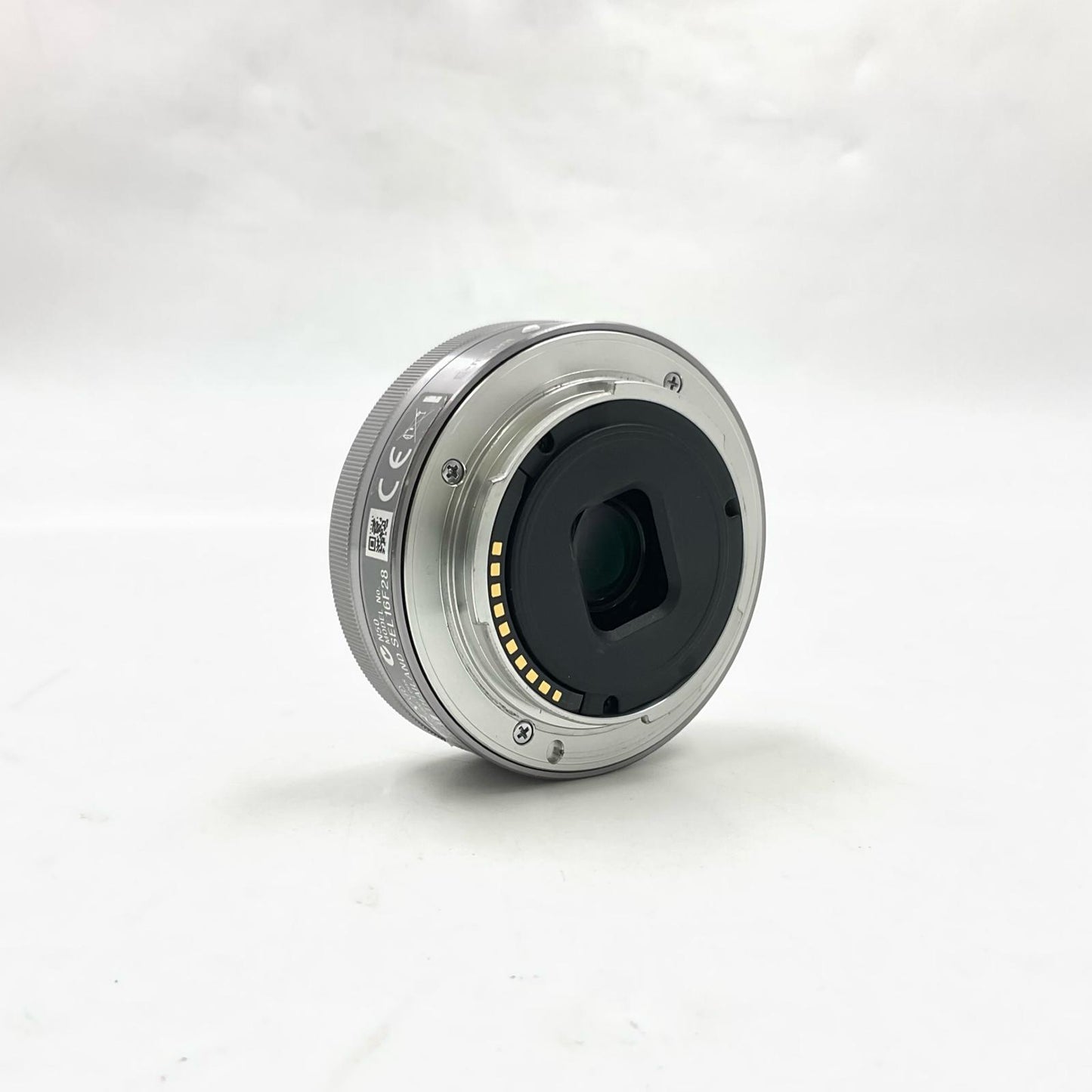 【全額返金保証】【最速発送】Sony SEL16F28 美品 動作確認済