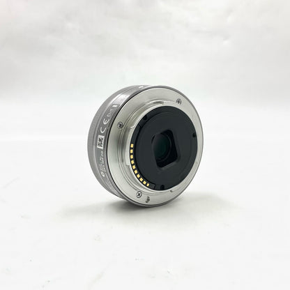【全額返金保証】【最速発送】Sony SEL16F28 美品 動作確認済