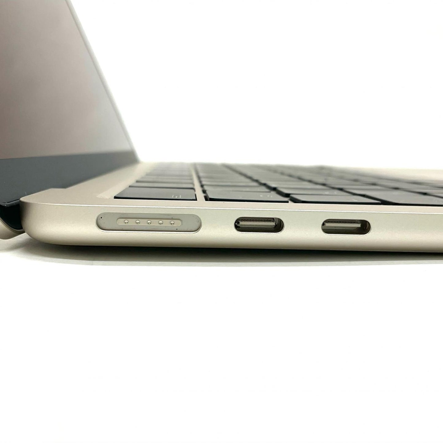 【全額返金保証】【最速発送】Apple MacBook Air 13インチ 2022 Apple M2 8GB 512GB スターライト 100% 超美品 動作確認済