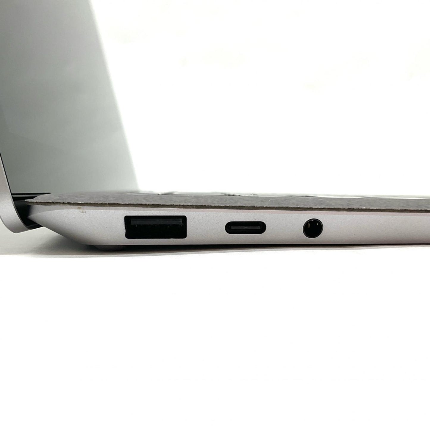 【全額返金保証】【最速発送】Microsoft Surface Laptop 4 5BT-00087 i5-1135G7 8GB M.2 SSD 512GB 90.7% 美品 動作確認済