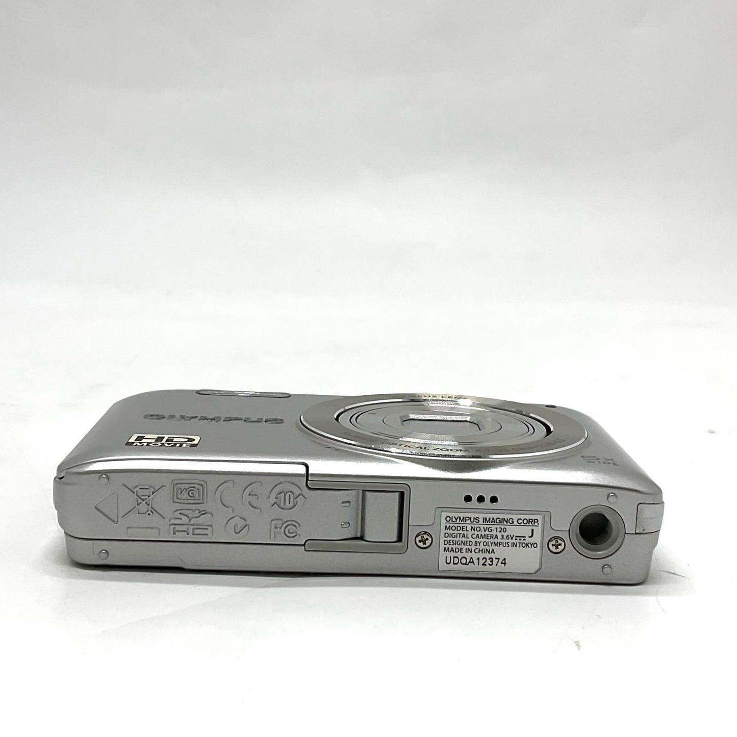 【全額返金保証】【最速発送】OLYMPUS コンパクトデジタルカメラ VG VG-120 シルバー 動作確認済