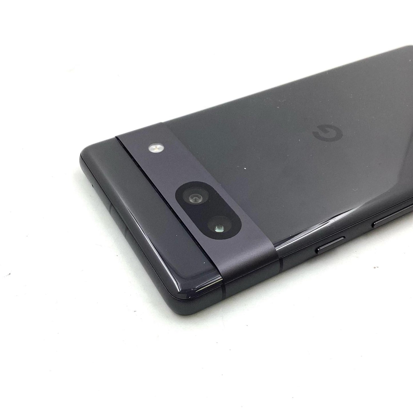 【全額返金保証】【最速発送】Google Pixel 7a 128GB Charcoal docomo SIMフリー G82U8 白ロム 美品 動作確認済