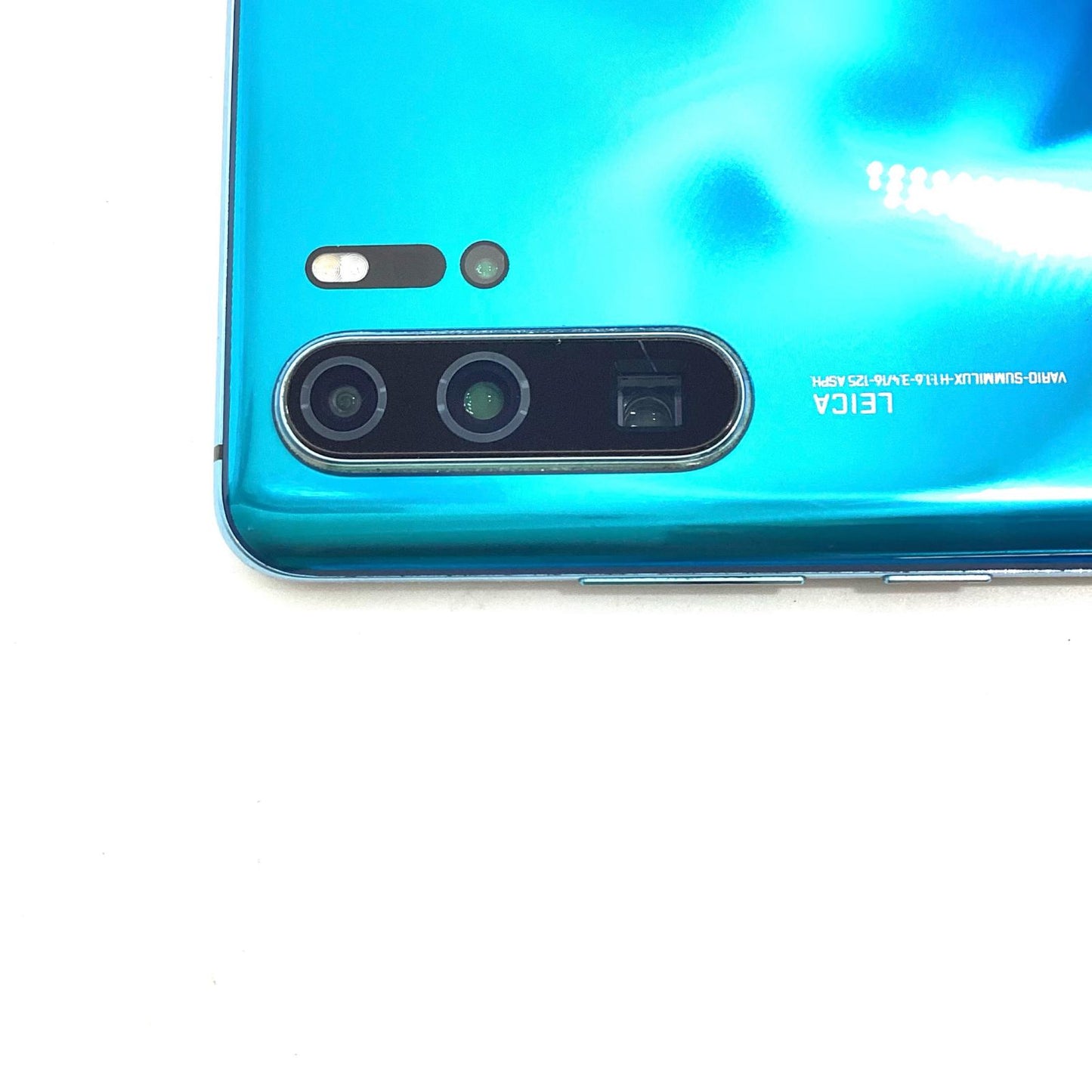 【最速発送】Huawei P 30 Pro 256GB SIMフリー VOG-L29 白ロム【難有】