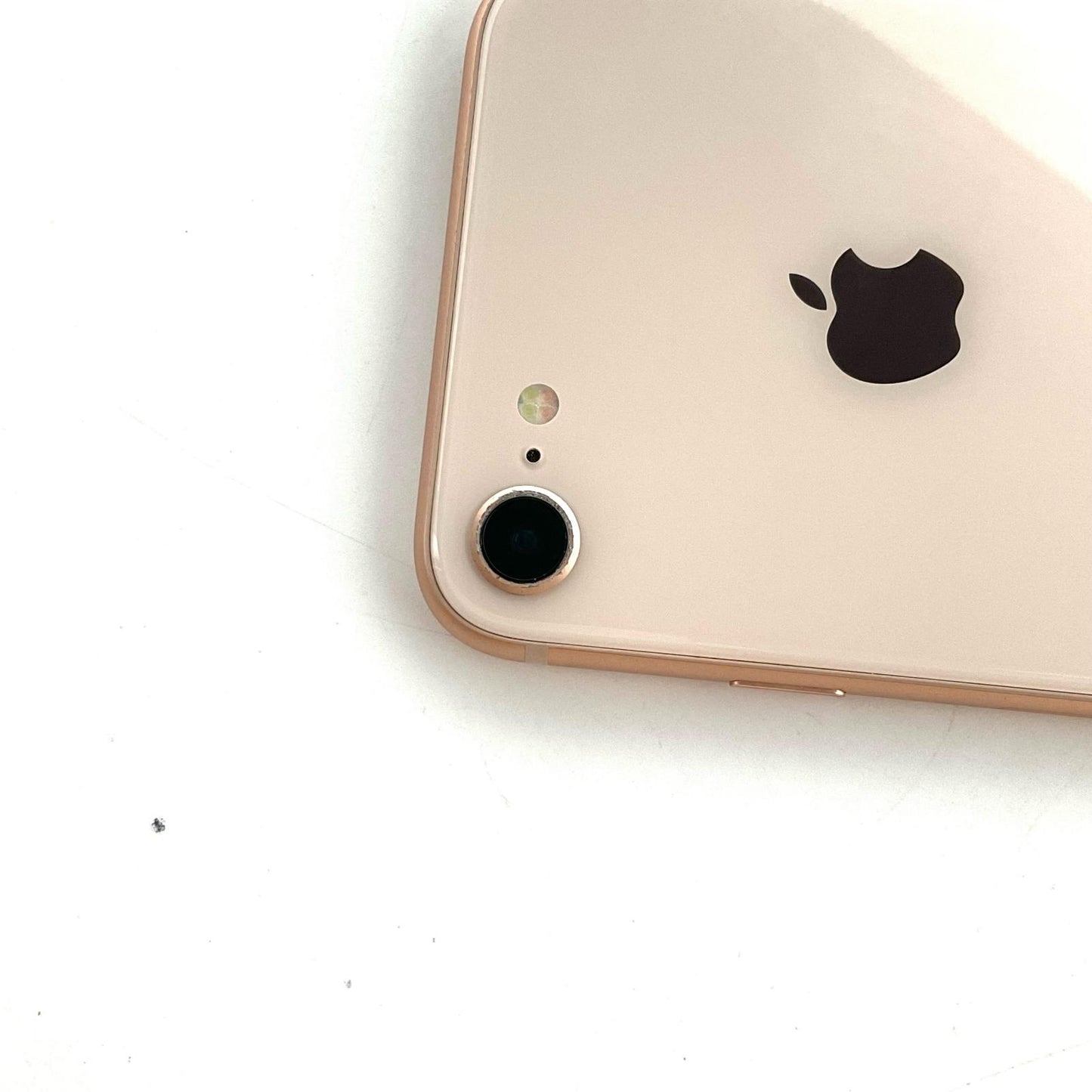【全額返金保証】【最速発送】Apple iPhone iPhone 8 64GB ゴールド SIMフリー 白ロム 動作確認済 76%