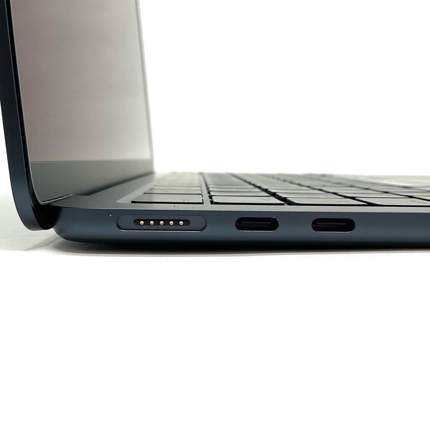 【全額返金保証】【最速発送】Apple MacBook Air 13.6インチ 2024 M3 8コア 16GB SSD 256GB ミッドナイト 100% 美品 動作確認済
