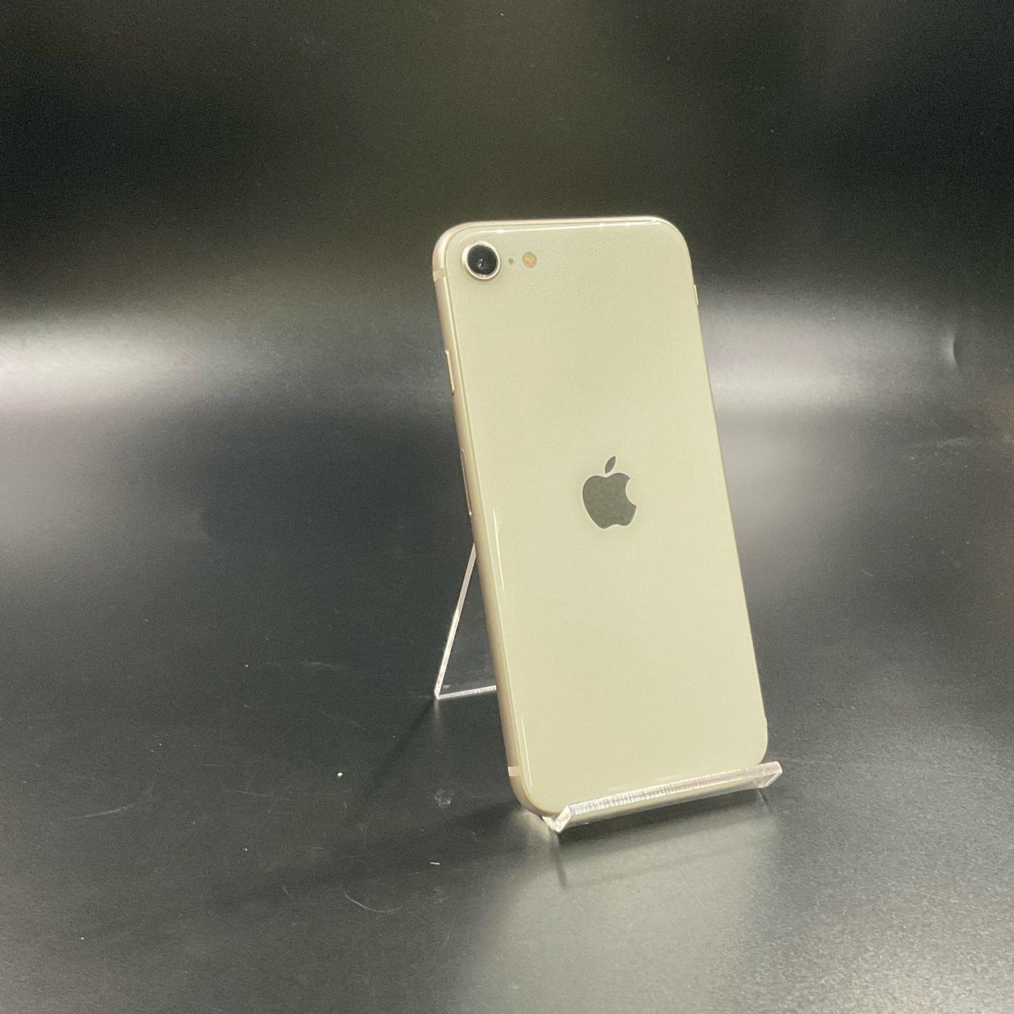 【全額返金保証】【最速発送】Apple iPhone iPhone SE（第3世代） 128GB スターライト Softbank 白ロム 動作確認済 84%