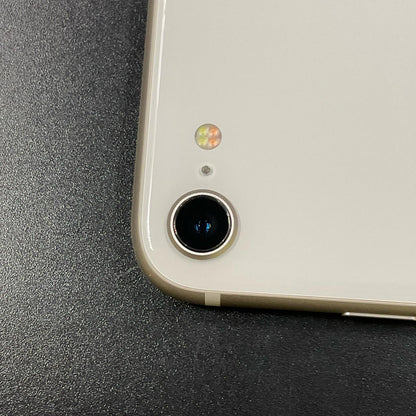 【全額返金保証】【最速発送】Apple iPhone iPhone SE（第3世代） 128GB スターライト Softbank 白ロム 動作確認済 84%