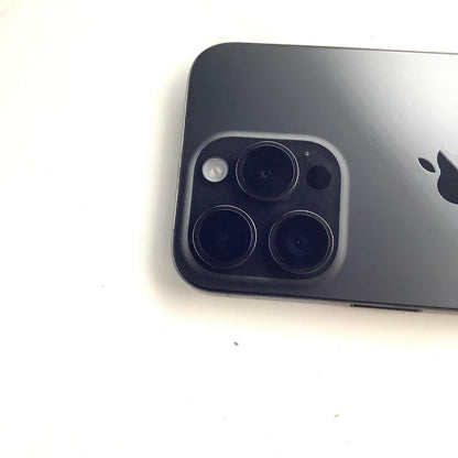【全額返金保証】【最速発送】Apple iPhone iPhone 15 Pro 128GB ブラックチタニウム SIMフリー 白ロム 超美品 動作確認済 100%