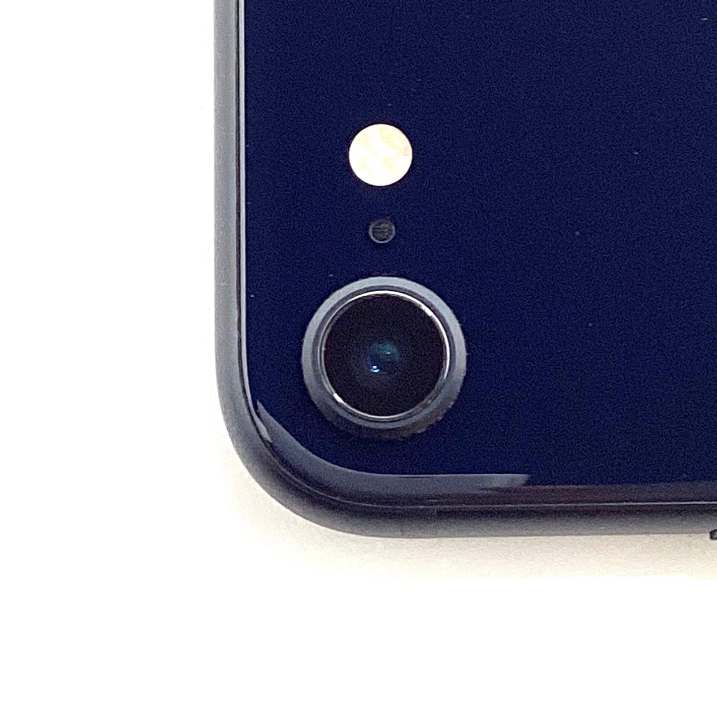 【全額返金保証】【最速発送】Apple iPhone iPhone SE（第3世代） 64GB ミッドナイト au 白ロム 美品 動作確認済 86%