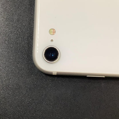 【全額返金保証】【最速発送】Apple iPhone iPhone SE（第2世代） 64GB ホワイト au SIMフリー 白ロム 美品 動作確認済 85%
