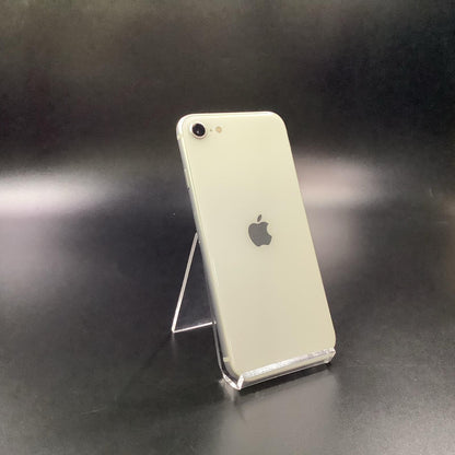 【全額返金保証】【最速発送】Apple iPhone iPhone SE（第2世代） 64GB ホワイト au 白ロム 動作確認済 86%