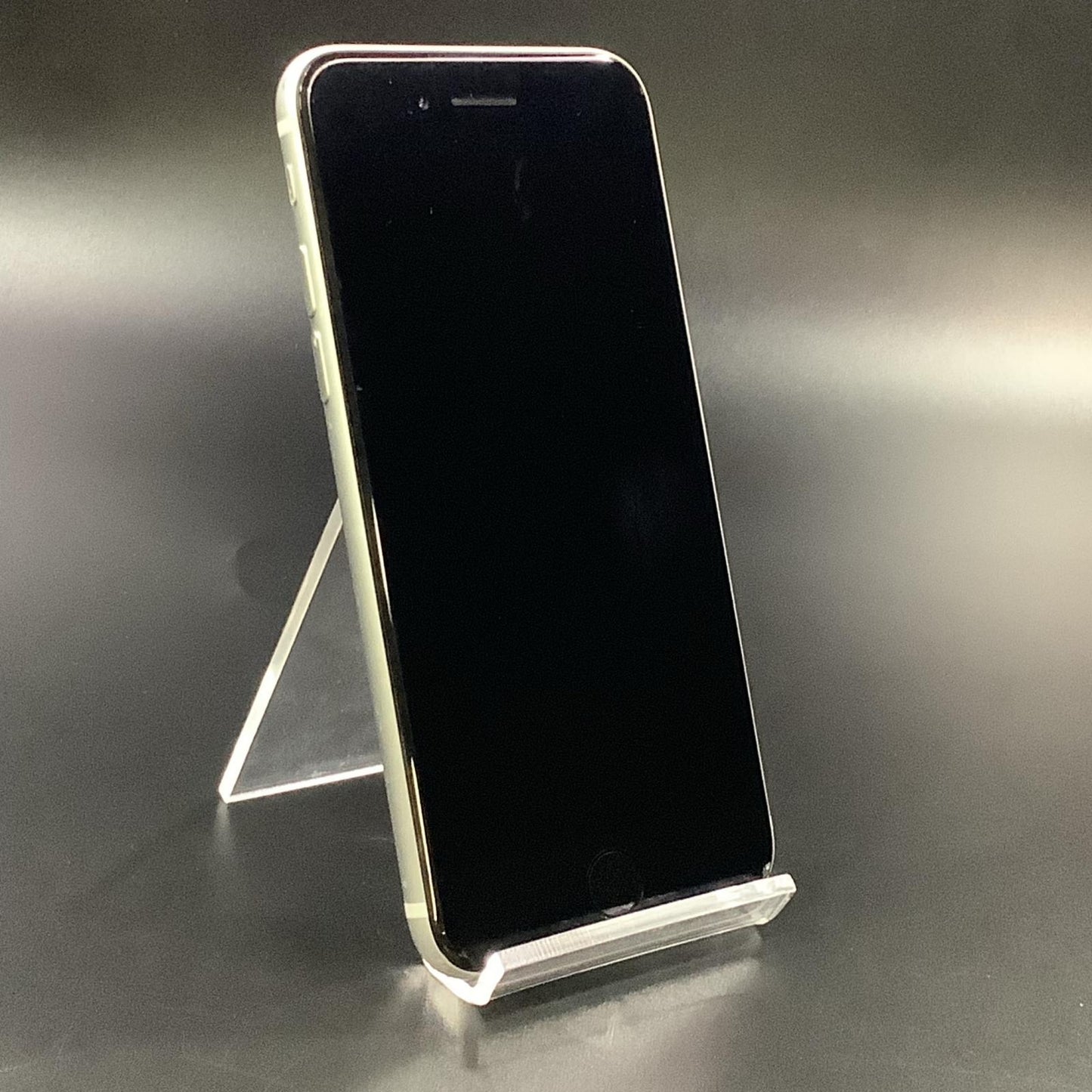 【全額返金保証】【最速発送】Apple iPhone iPhone SE（第2世代） 64GB ホワイト au 白ロム 動作確認済 86%