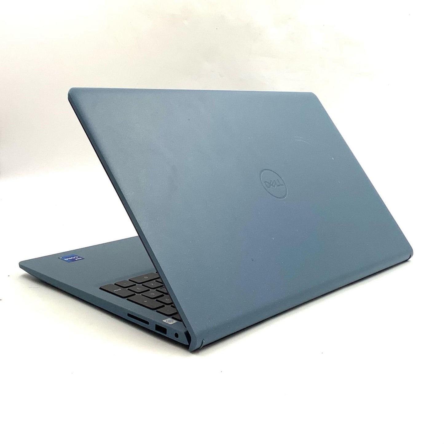【全額返金保証】【最速発送】DELL Inspiron 15 3511 i7-1165G7 8GB M.2 SSD 512GB 92.8% 動作確認済