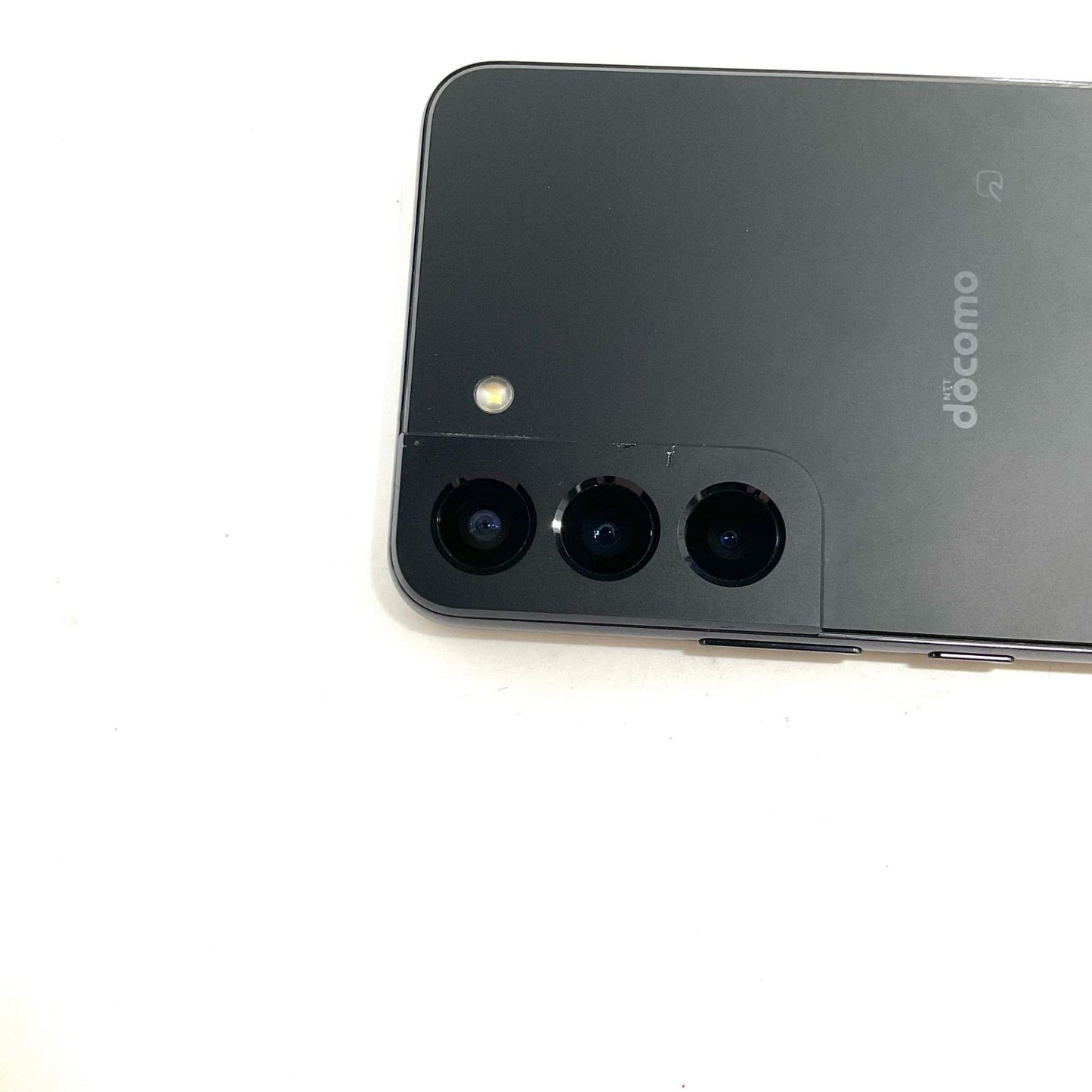 【全額返金保証】【最速発送】SAMSUNG Galaxy S22 256GB docomo SIMフリー SC-51C 白ロム 動作確認済