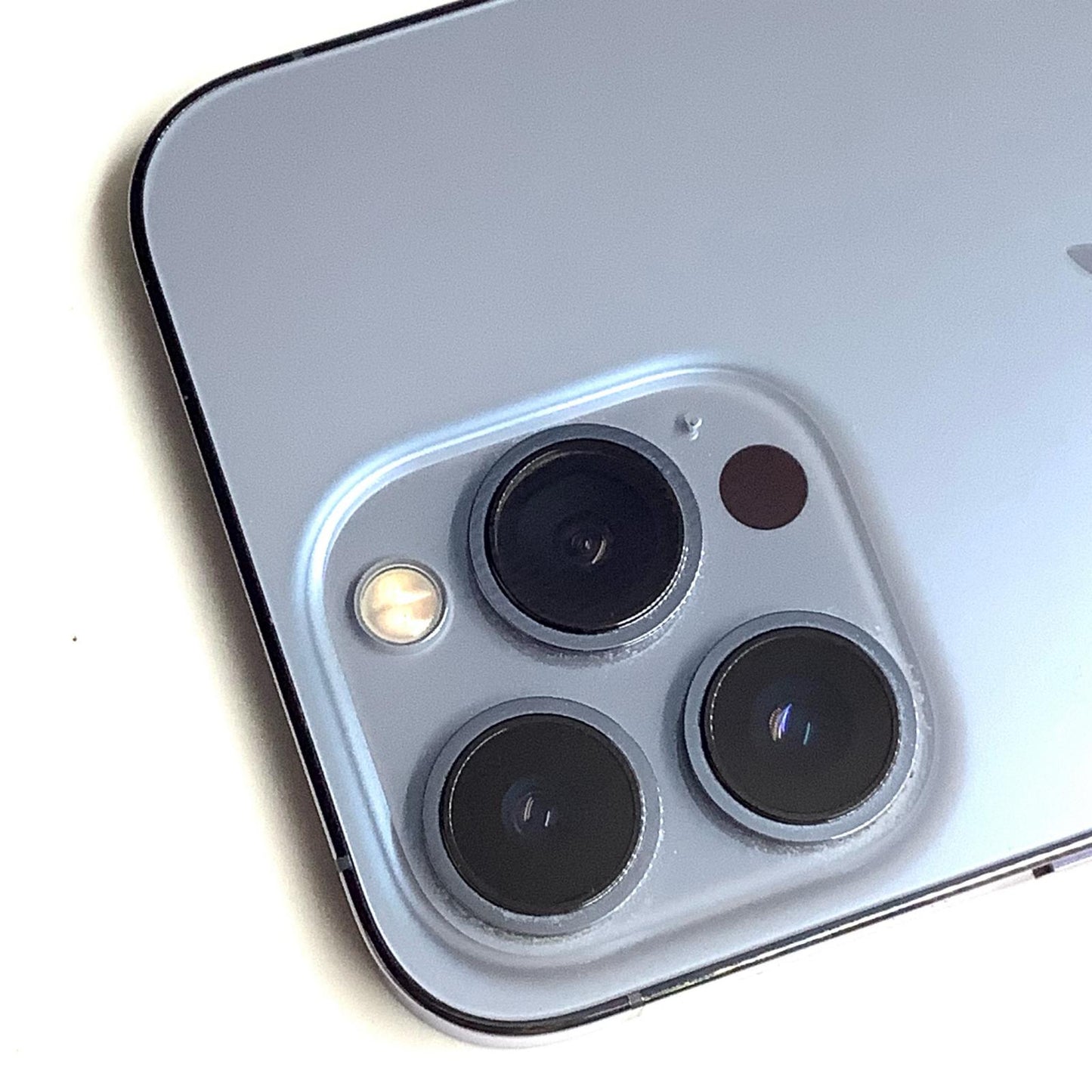 【全額返金保証】【最速発送】Apple iPhone iPhone 13 Pro 128GB シエラブルー docomo 白ロム 動作確認済 84%